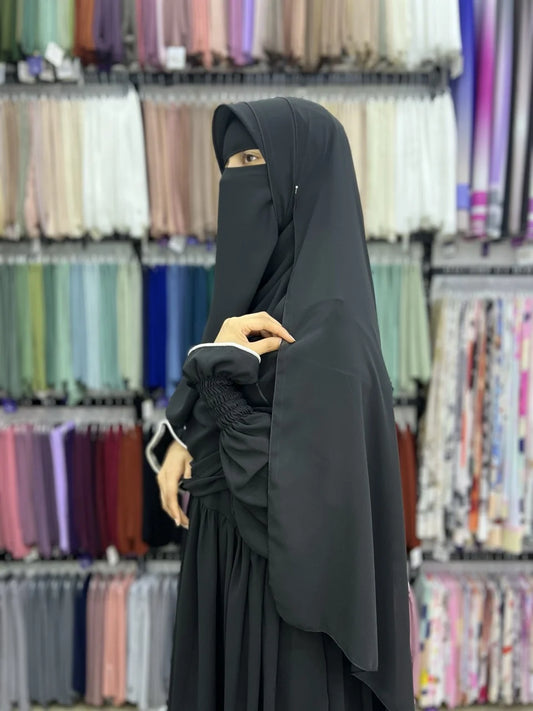 طقم طرحة بنقاب 4 قطع - كريب شيفون مستورد - طقم طرحة بنقاب 4 قطع - أوف وايت